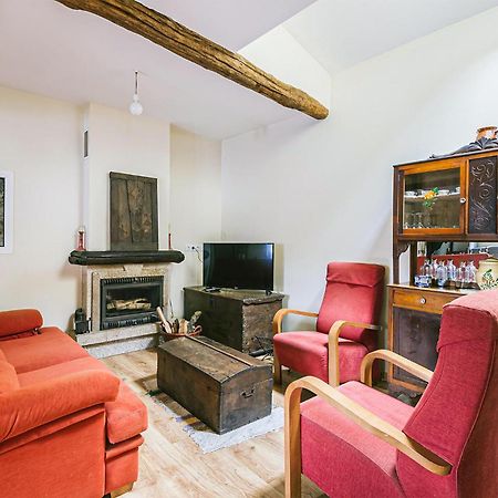 Beautiful Home In Diomondi With Wifi Bagian luar foto